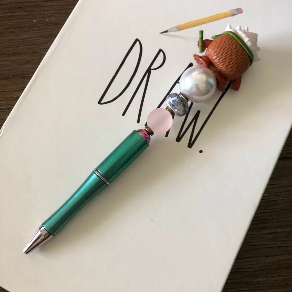 Disney Doorables: Moana: Kakamora #1 handmade beaded pen